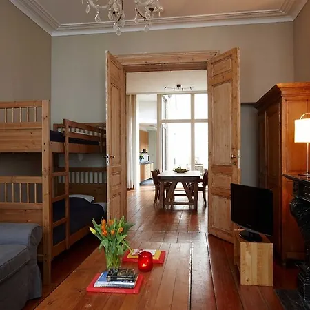 Ridderspoor Flats Apartment